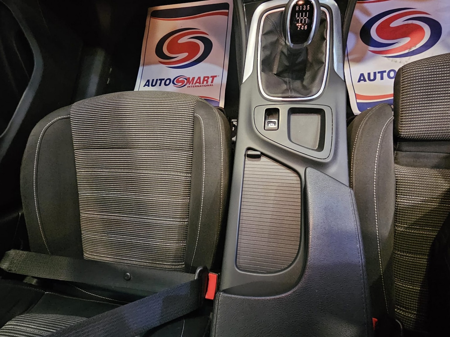 Used Vauxhall Insignia 2017 for sale - 77668598: Photo 12