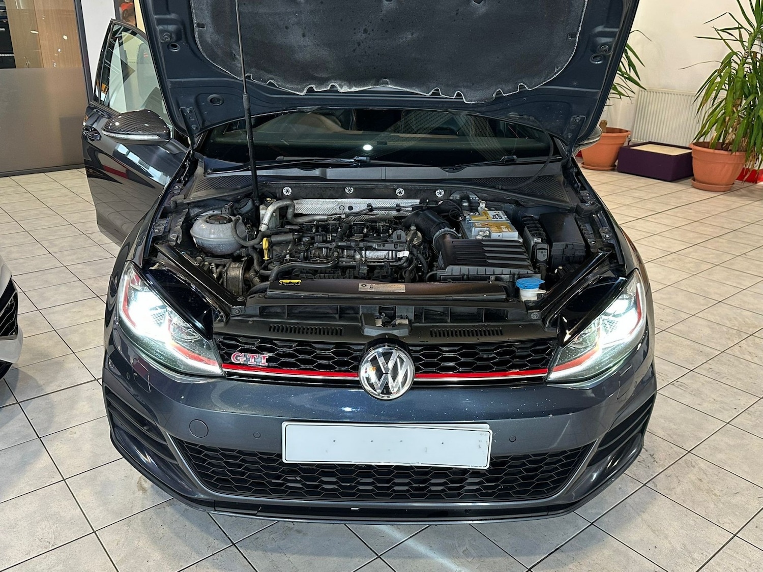 Used Volkswagen Golf 2018 for sale - 77584438: Photo 38