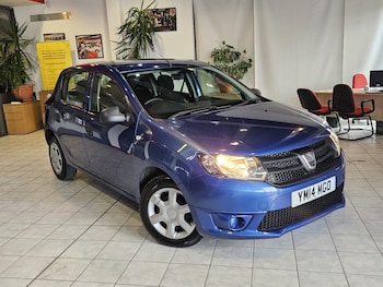 Used Dacia Sandero 2014 for sale - 78545790: Photo