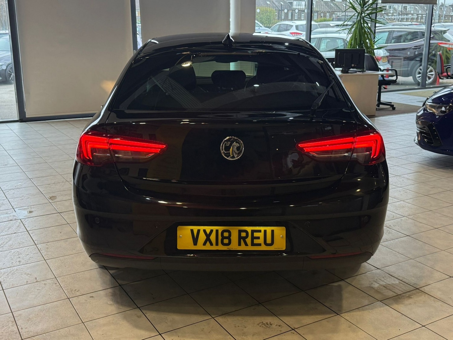 Used Vauxhall Insignia 2018 for sale - 77567510: Photo 5