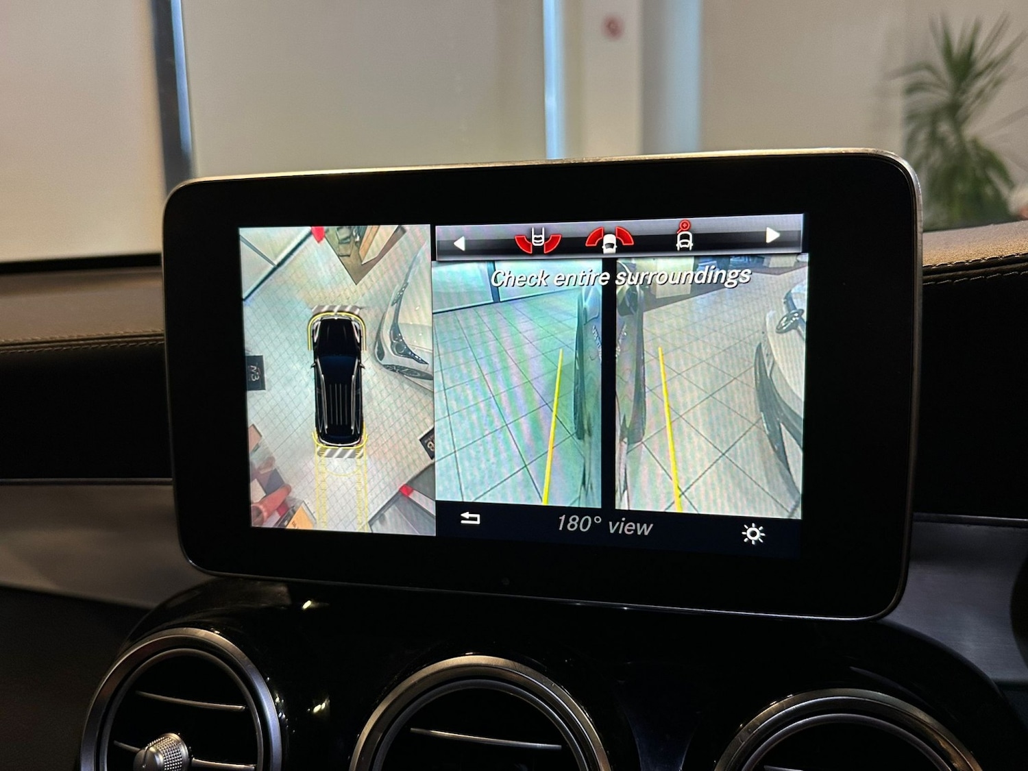 Used Mercedes-Benz GLC 2018 for sale - 77572870: Photo 38