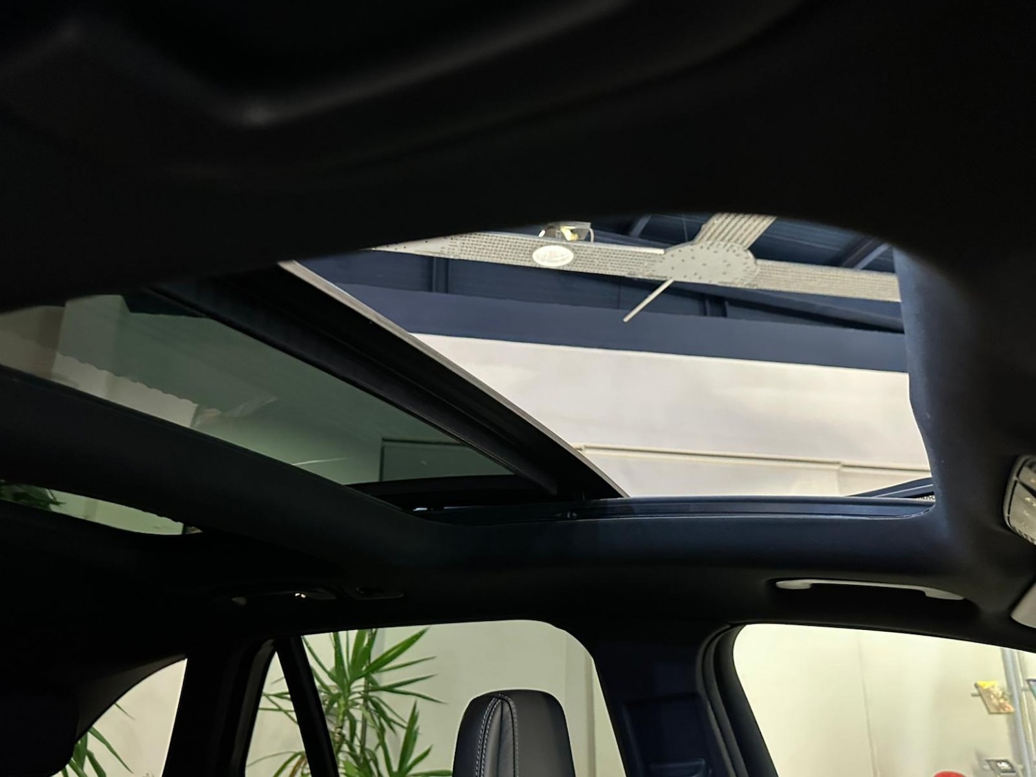 Used Mercedes-Benz GLC 2018 for sale - 77572870: Photo 44