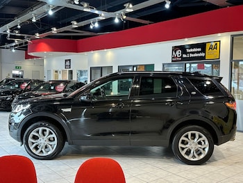 Used Land Rover Discovery Sport 2017 for sale - 78182769: Photo