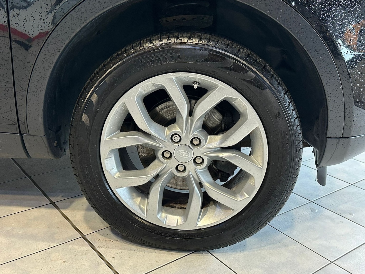 Used Land Rover Discovery Sport 2017 for sale - 78182769: Photo 8