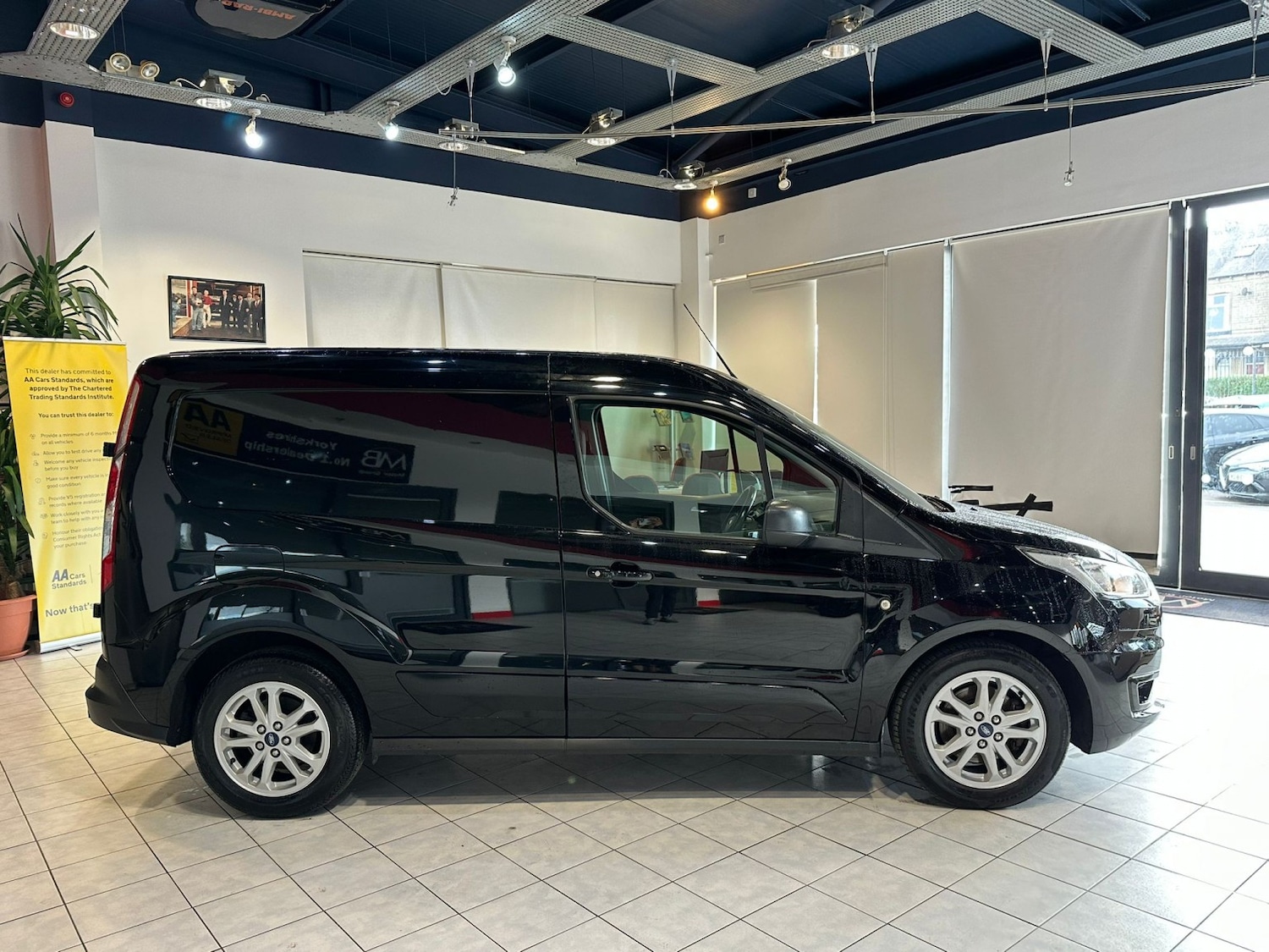 Used Volkswagen Caddy 2017 for sale - 77541398: Photo 8