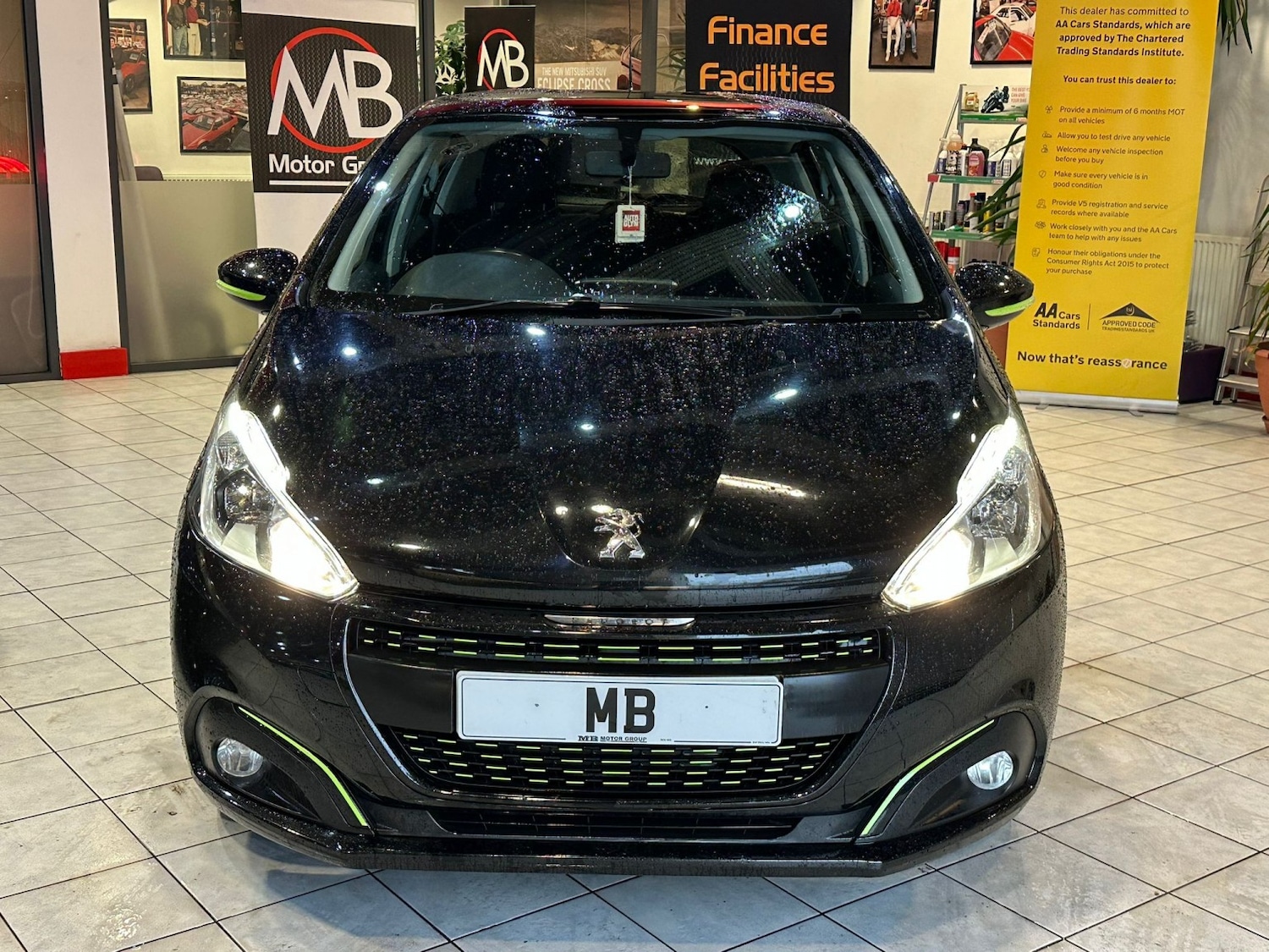 Used Peugeot 208 2018 for sale - 77541382: Photo 2