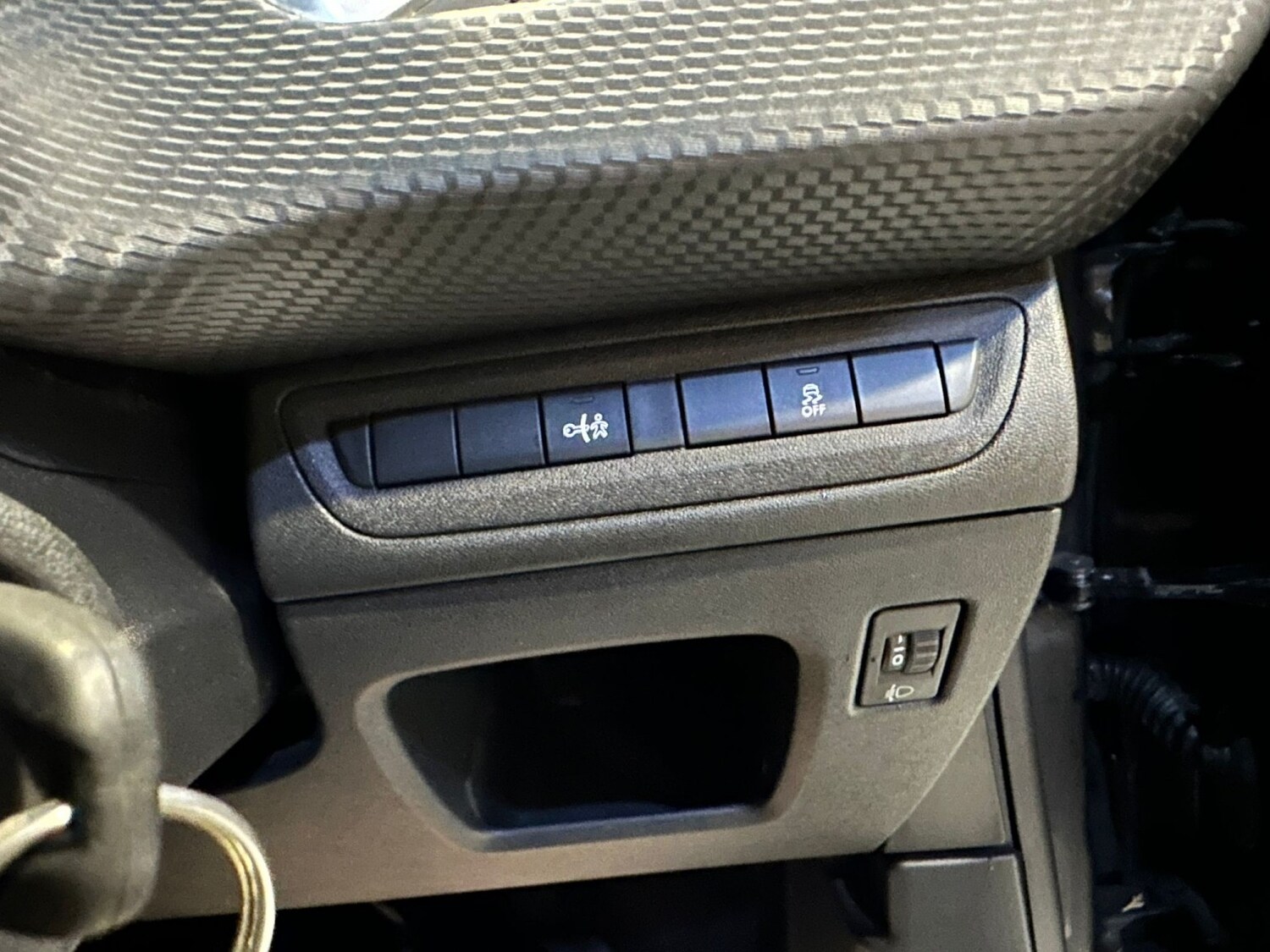 Used Peugeot 208 2018 for sale - 77541382: Photo 23