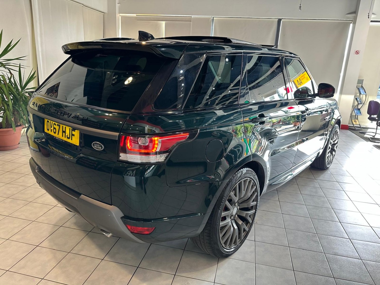 Used Land Rover Range Rover Sport 2017 for sale - 77541389: Photo 7
