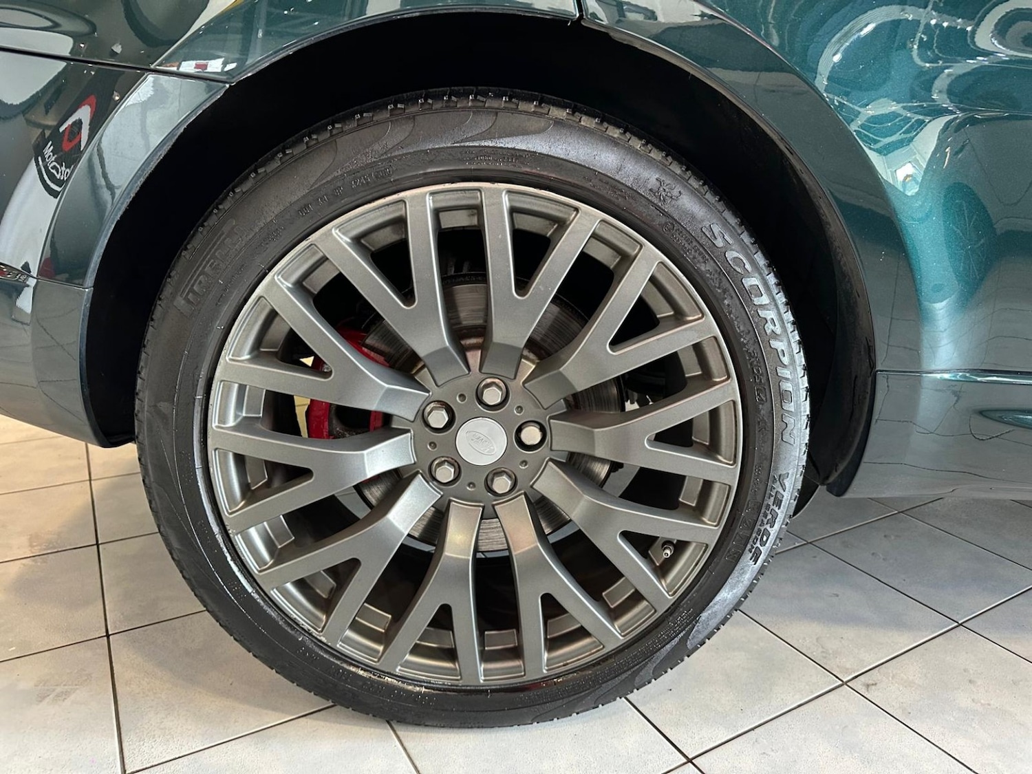 Used Land Rover Range Rover Sport 2017 for sale - 77541389: Photo 9