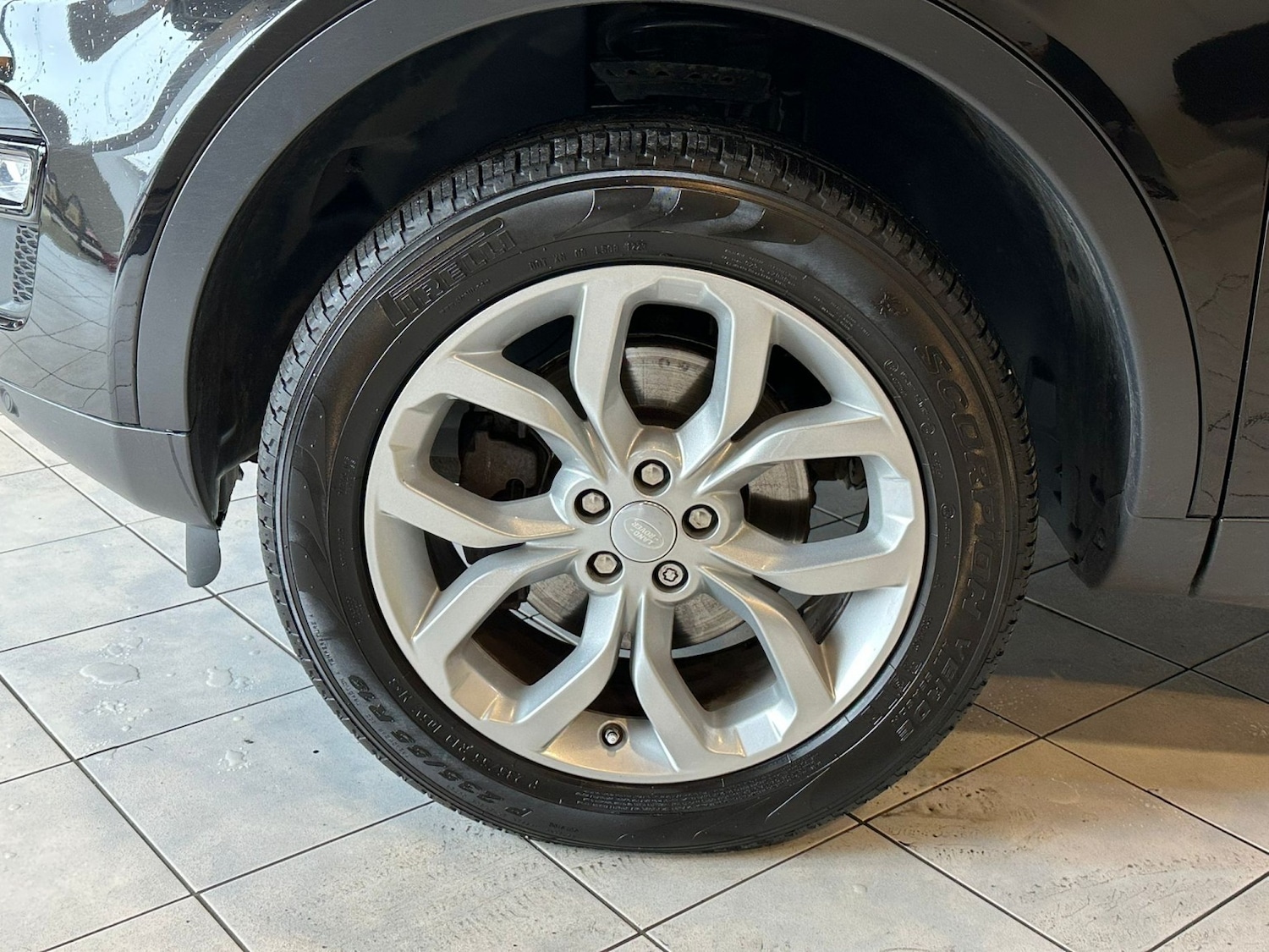 Used Land Rover Discovery Sport 2017 for sale - 77675641: Photo 14