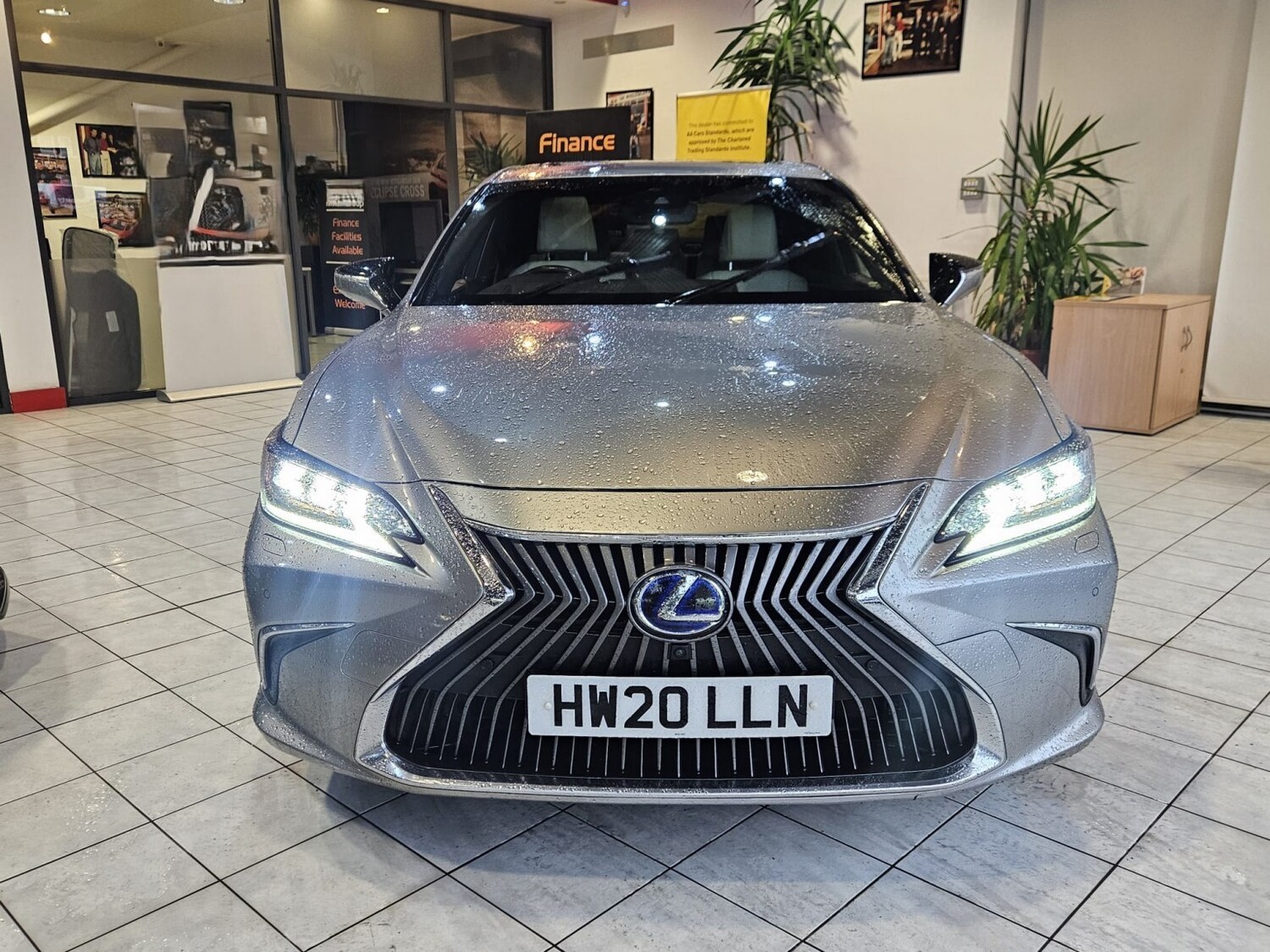 Used Lexus ES 2020 for sale - 77567468: Photo 8