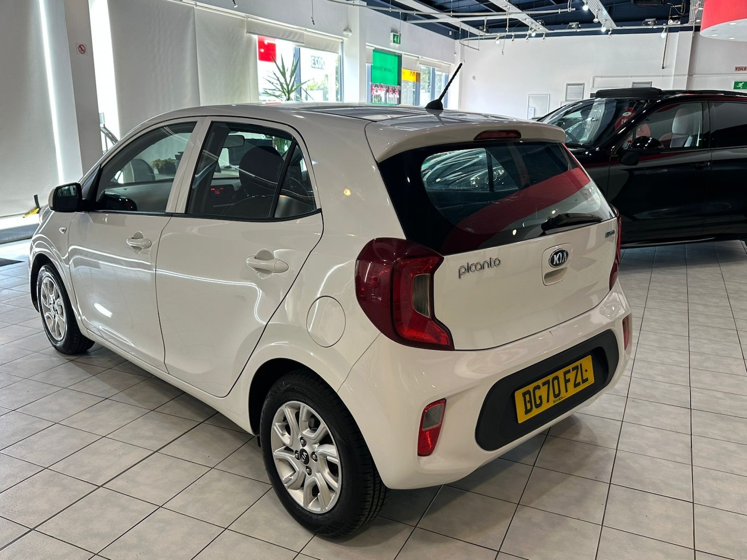 Used Kia Picanto 2020 for sale - 77541384: Photo 5