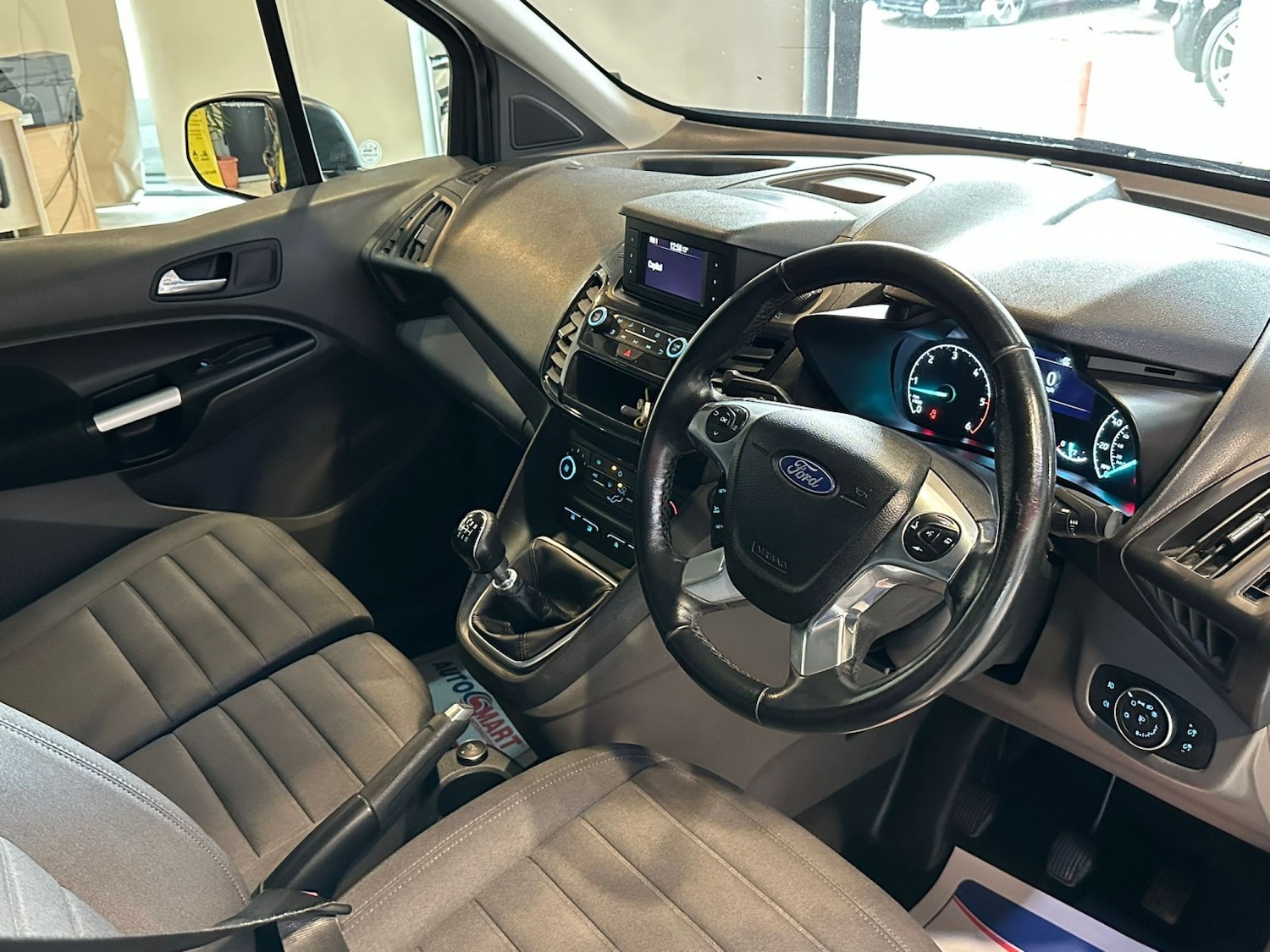 Used Ford Transit Connect 2019 for sale - 77668477: Photo 16