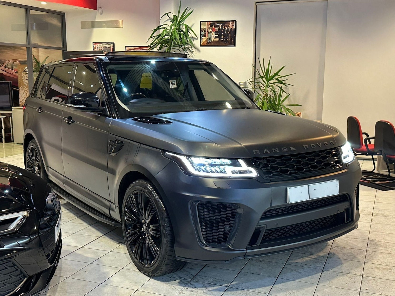 Used Land Rover Range Rover Sport 2014 for sale - 77572913: Photo 2