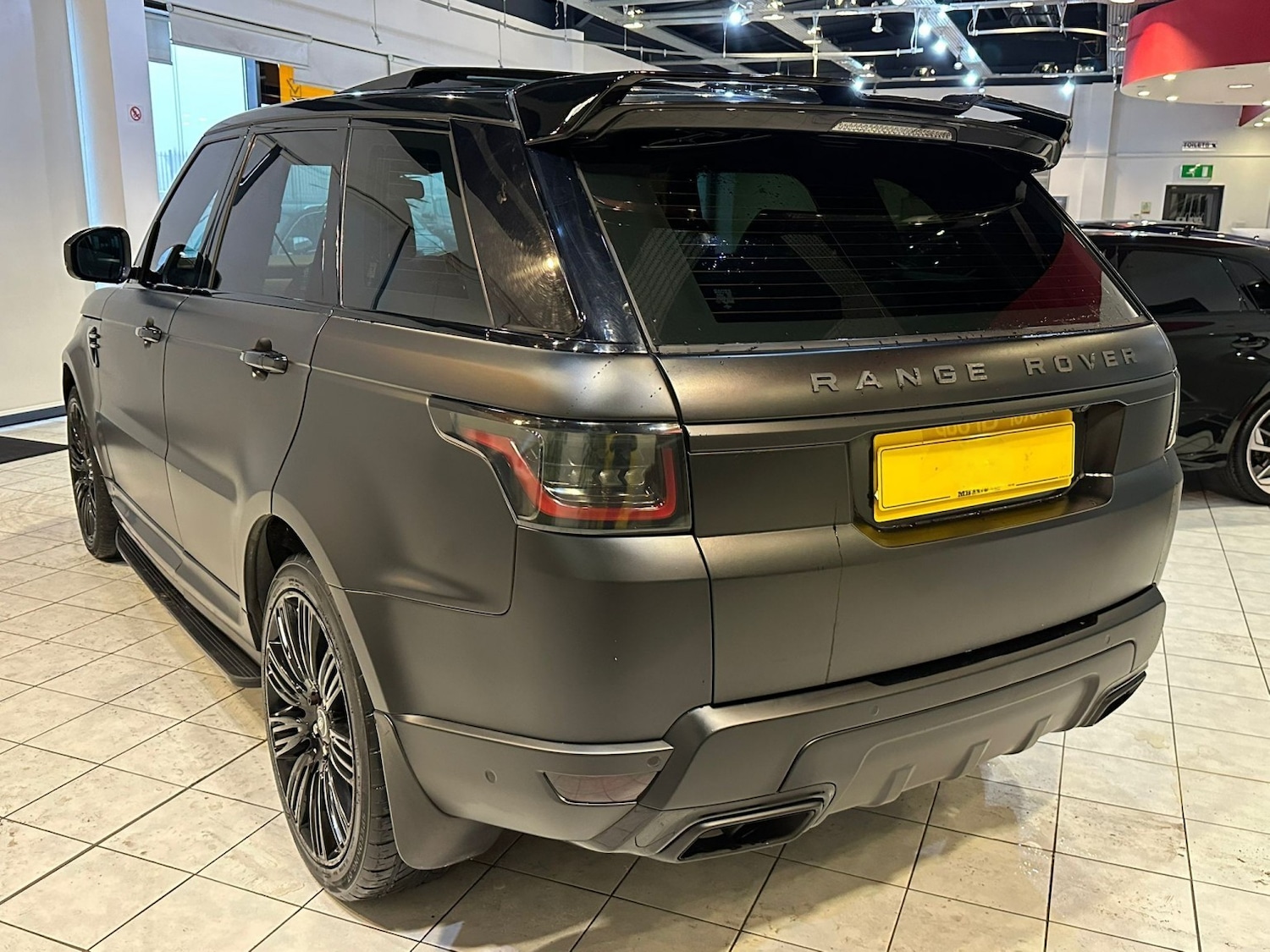 Used Land Rover Range Rover Sport 2014 for sale - 77572913: Photo 5