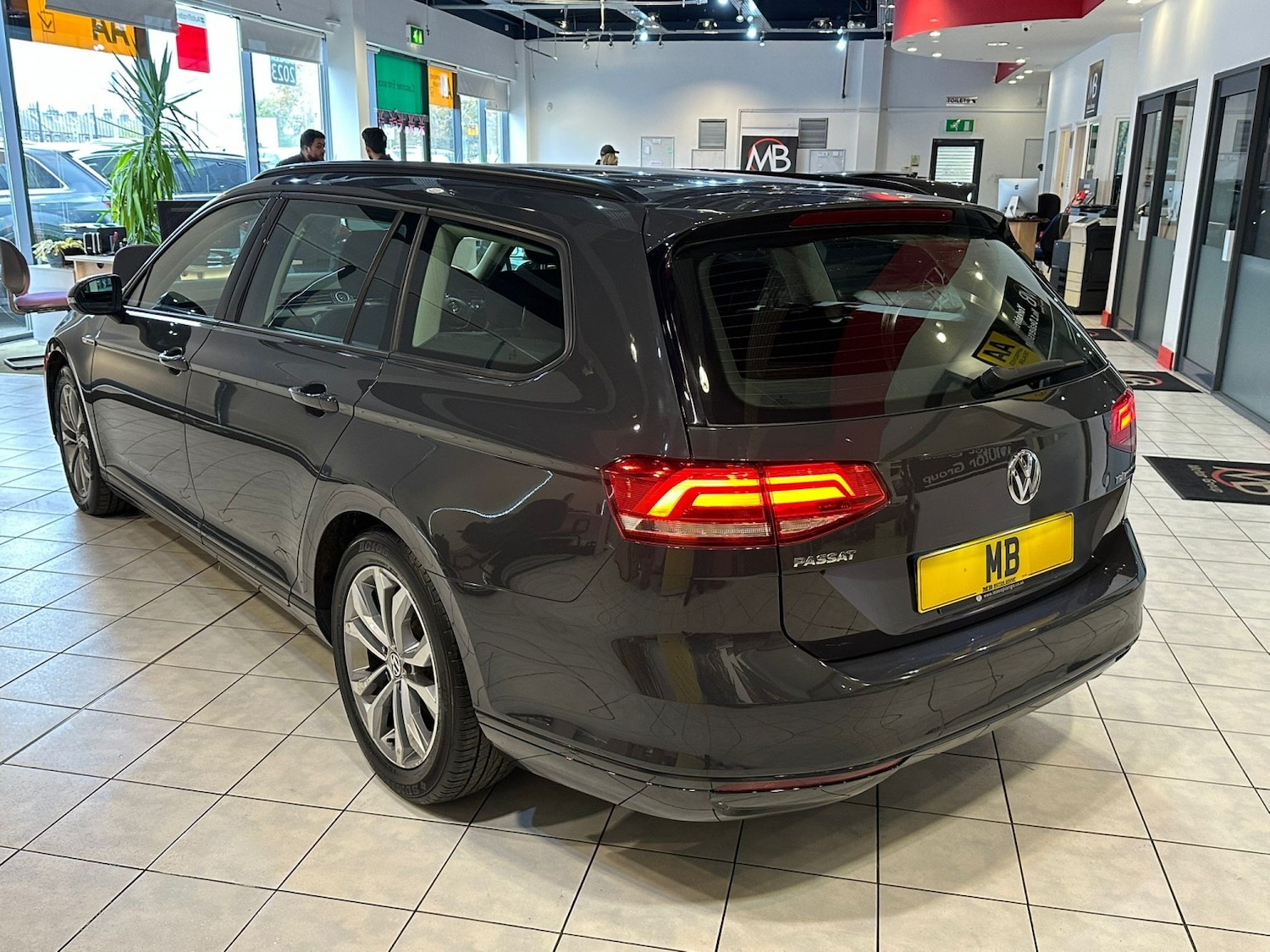 Used Volkswagen Passat 2017 for sale - 77541371: Photo 6