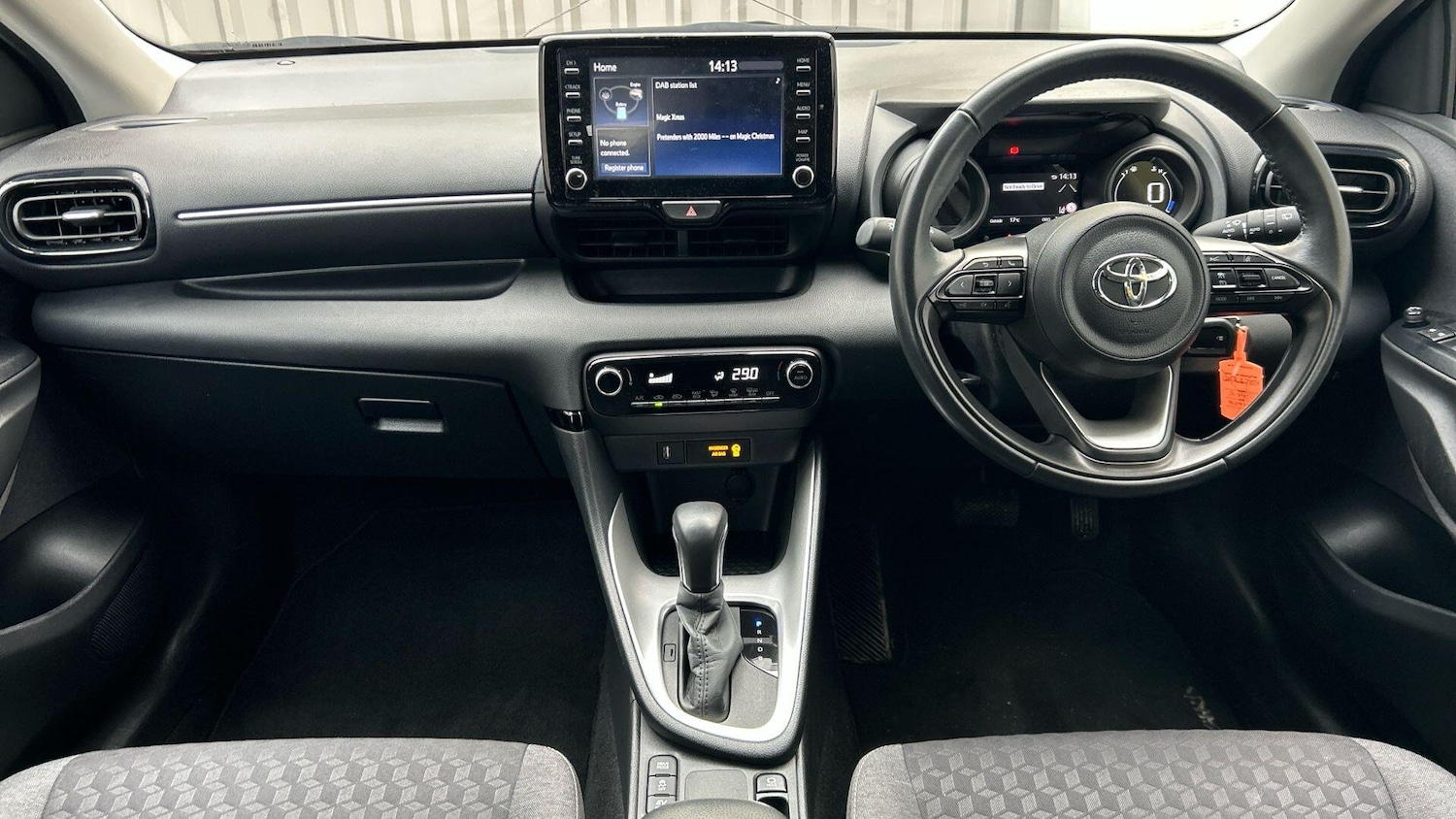 Used Toyota Yaris 2023 for sale - 76549394: Photo 11