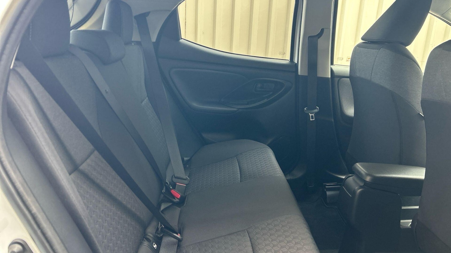 Used Toyota Yaris 2023 for sale - 76549394: Photo 18