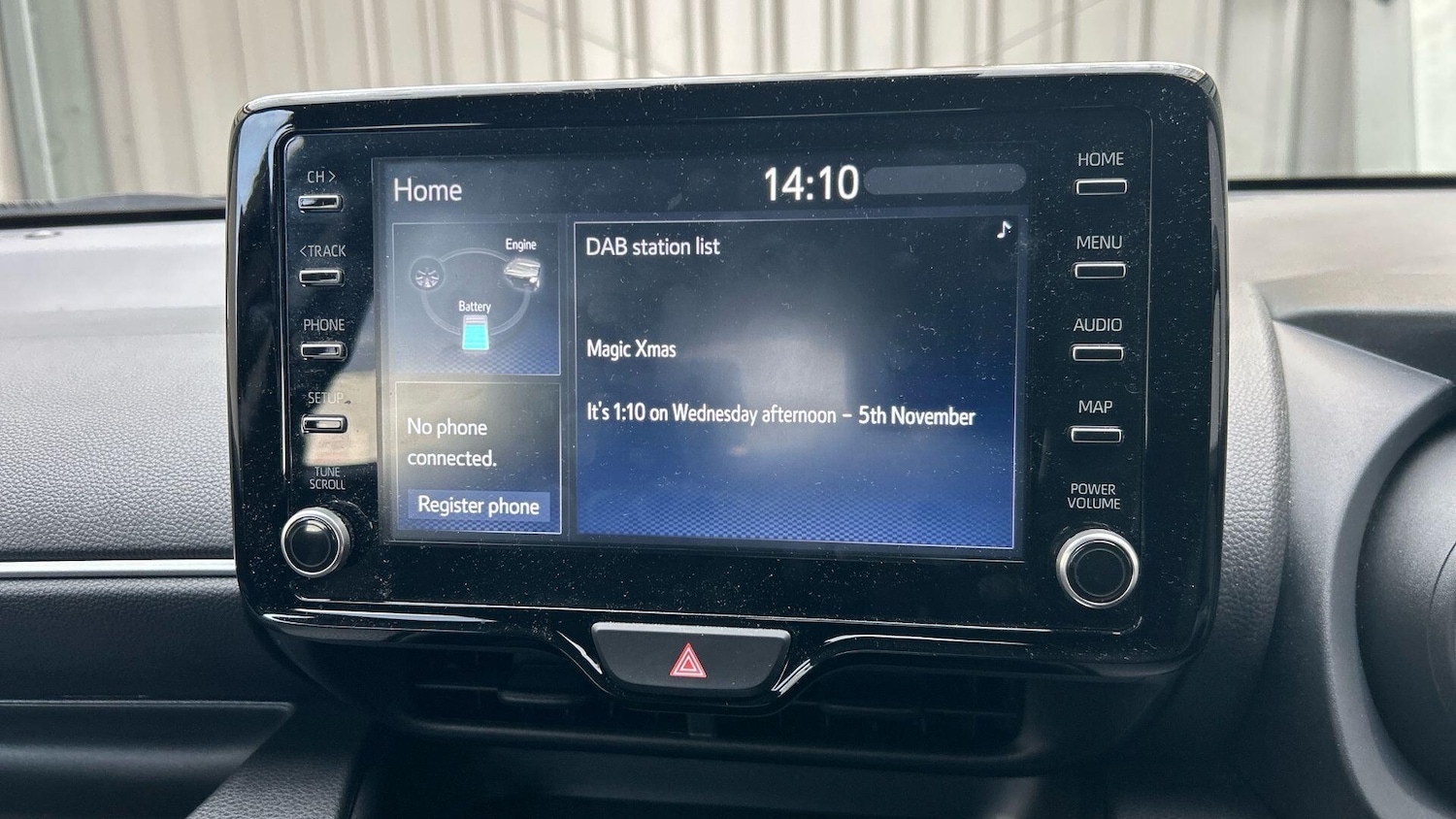 Used Toyota Yaris 2023 for sale - 76549394: Photo 27