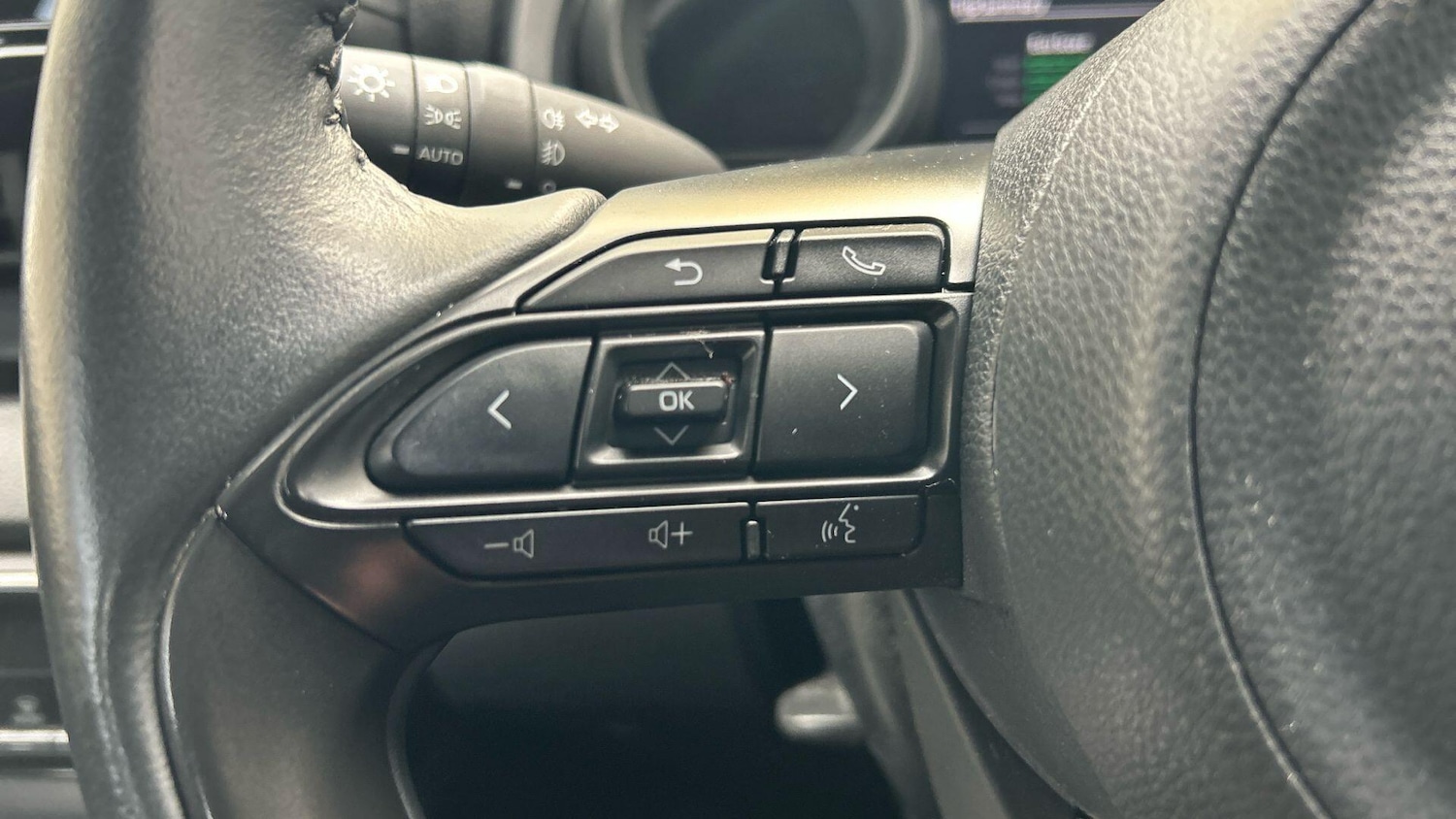 Used Toyota Yaris 2023 for sale - 76549394: Photo 35