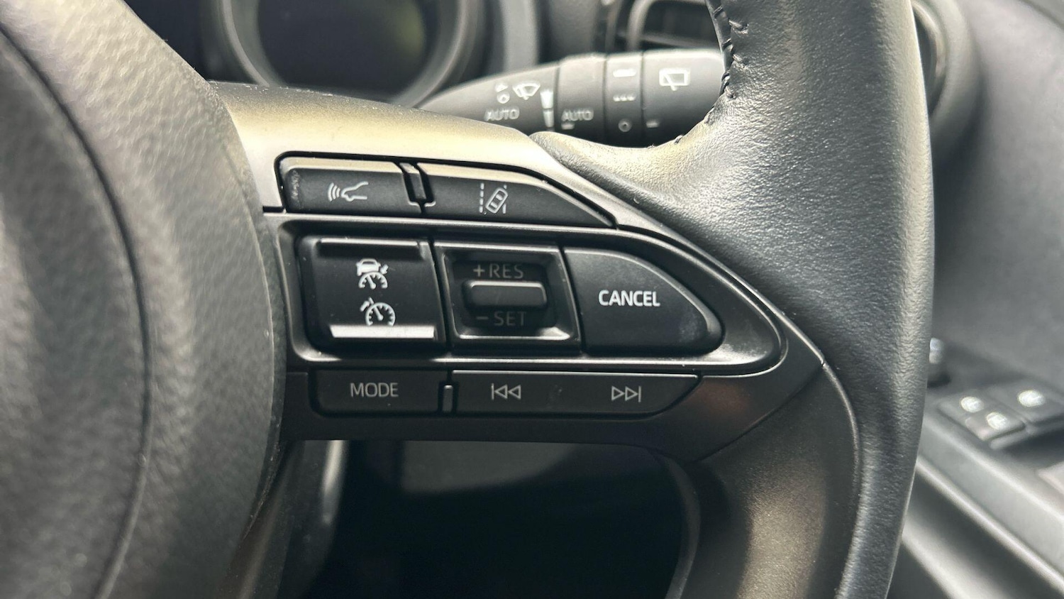 Used Toyota Yaris 2023 for sale - 76549394: Photo 36