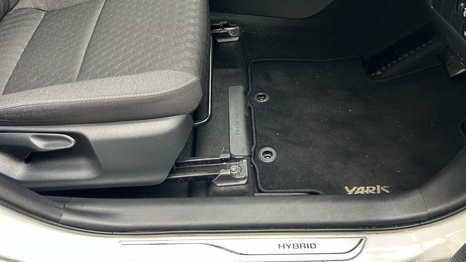 Used Toyota Yaris 2023 for sale - 76549394: Photo 40