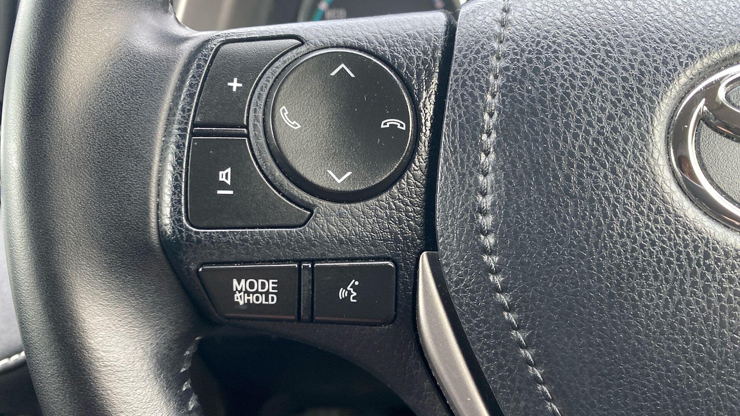 Used Toyota RAV4 for sale - 77343901: Photo 35