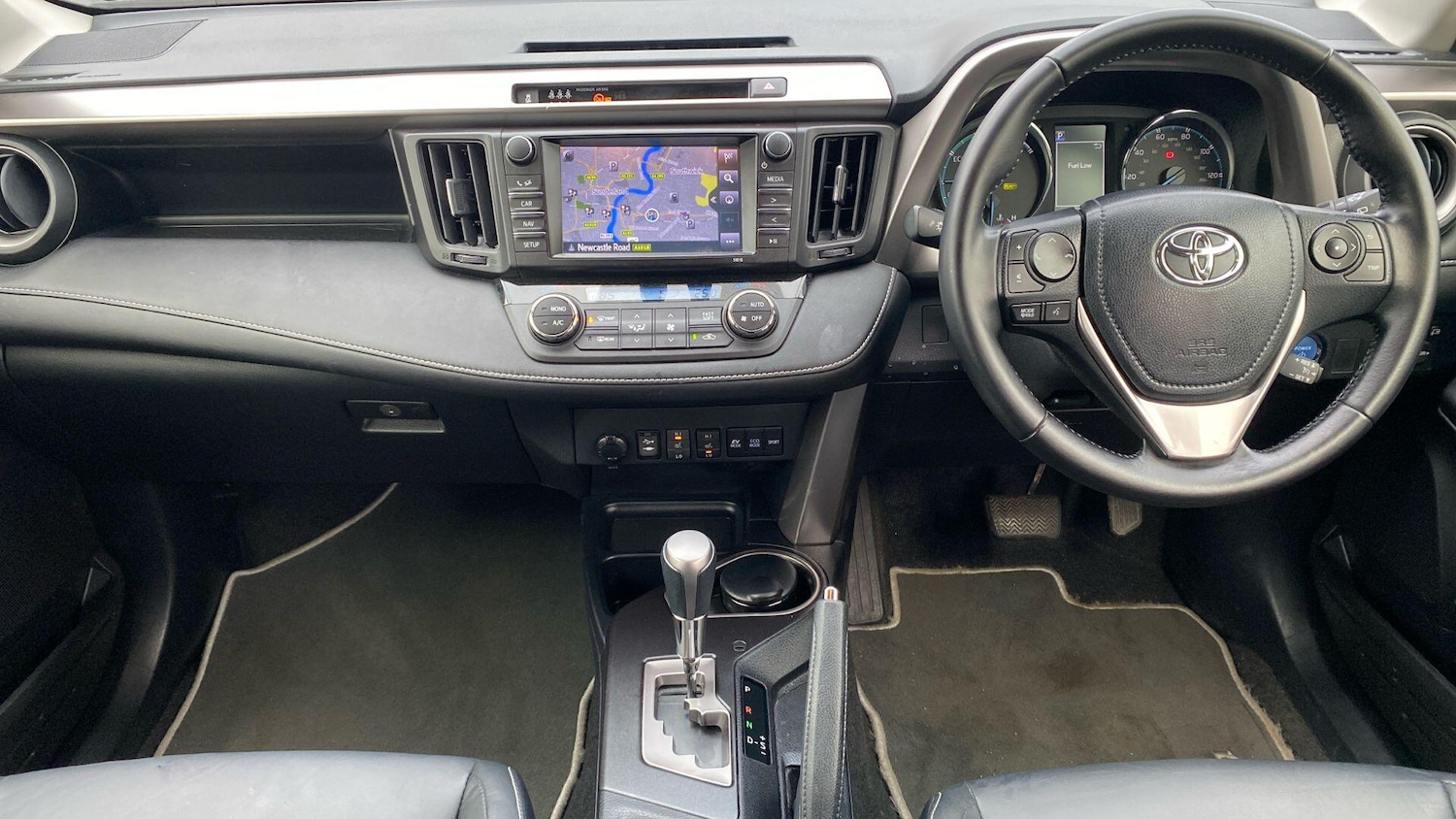 Used Toyota RAV4 for sale - 77343901: Photo 9