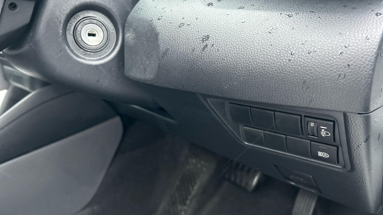 Used Toyota Yaris 2023 for sale - 77524717: Photo 37