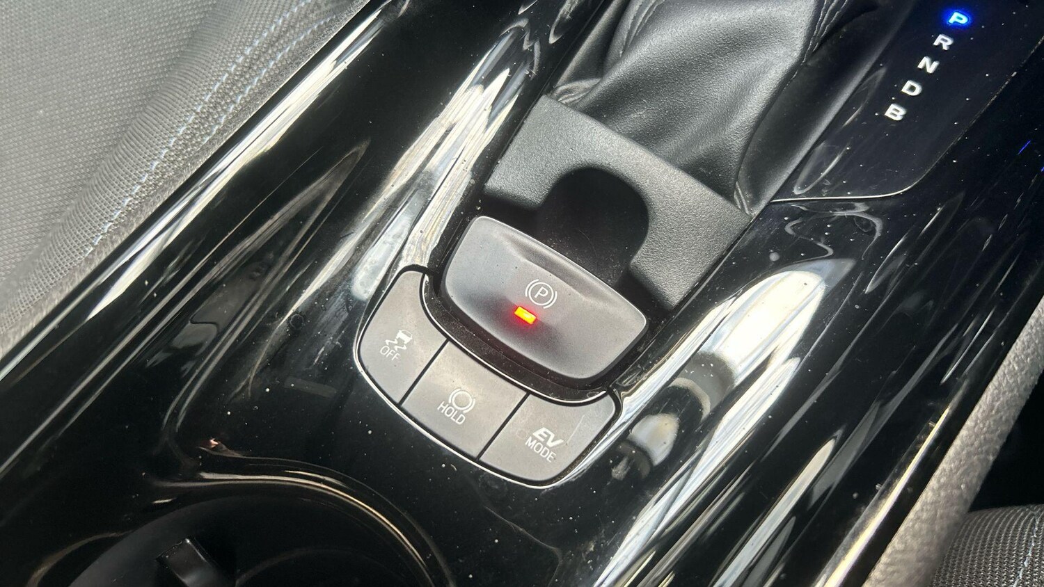 Used Toyota C-HR 2020 for sale - 78019112: Photo 35