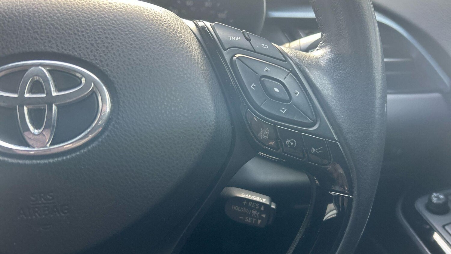 Used Toyota C-HR 2020 for sale - 78019112: Photo 37