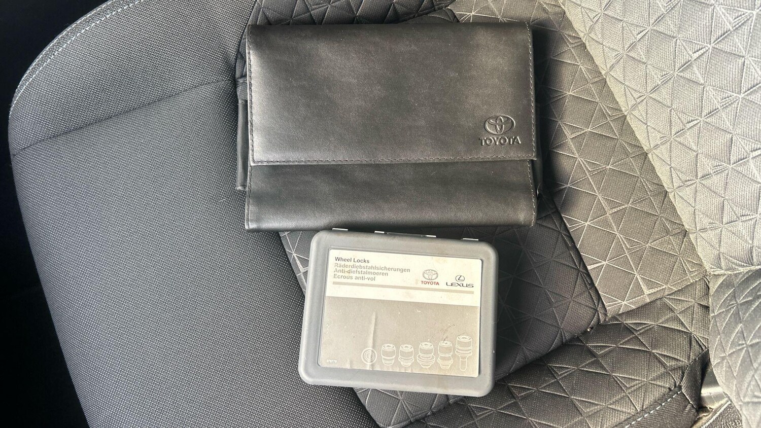 Used Toyota C-HR 2020 for sale - 78019112: Photo 46