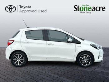 Used Toyota Yaris 2018 for sale - 77559608: Photo