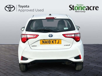 Used Toyota Yaris 2018 for sale - 77559608: Photo