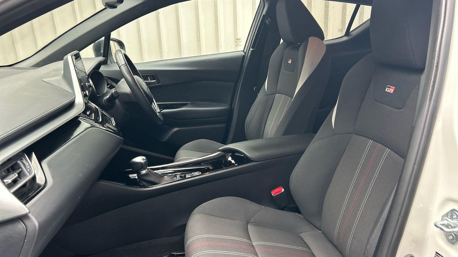 Used Toyota C-HR 2021 for sale - 77155312: Photo 14