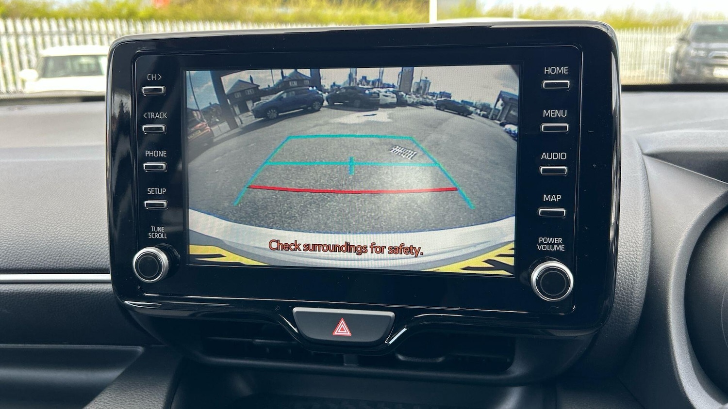 Used Toyota Yaris 2023 for sale - 78048182: Photo 11