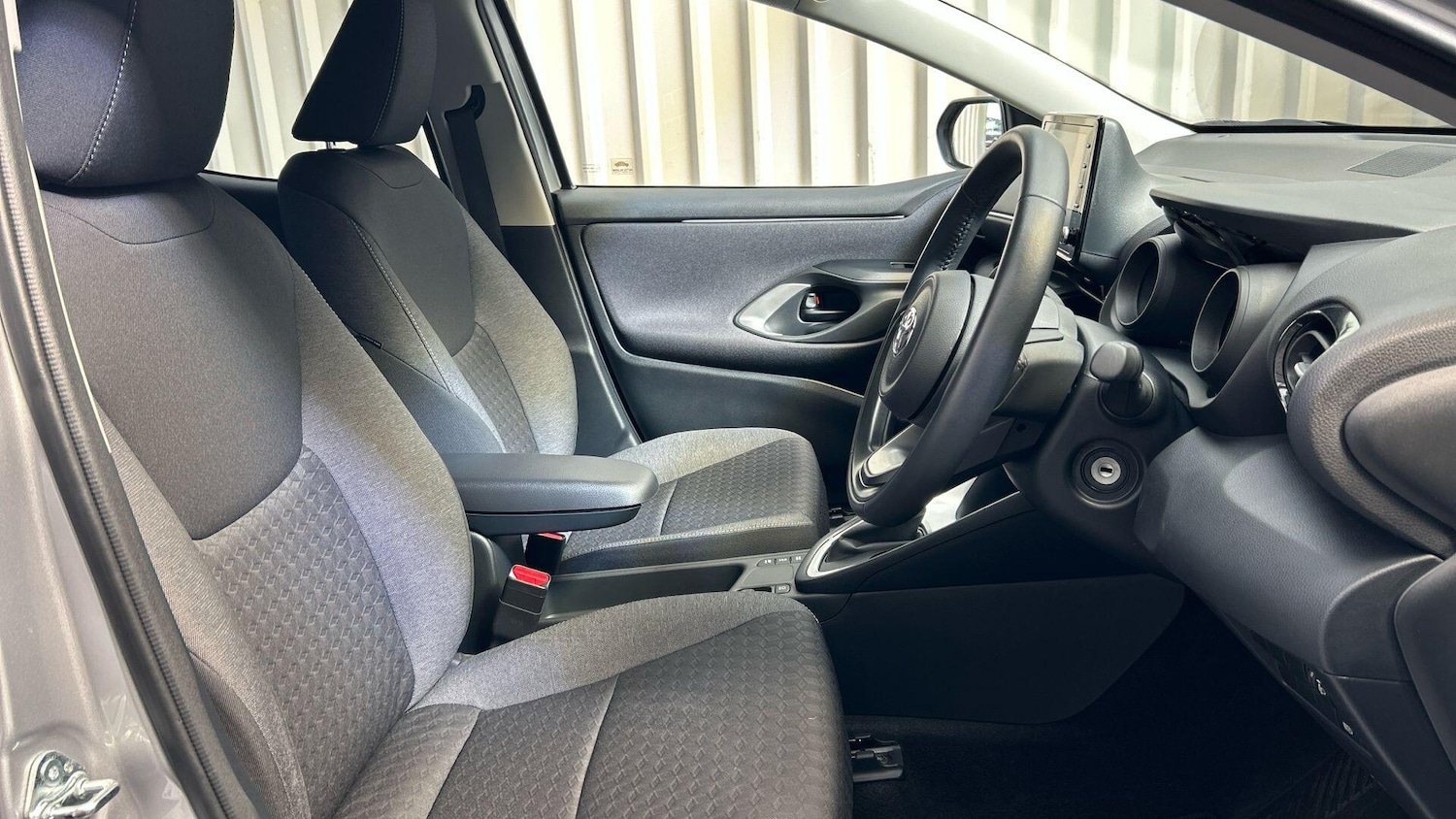 Used Toyota Yaris 2023 for sale - 78048182: Photo 15