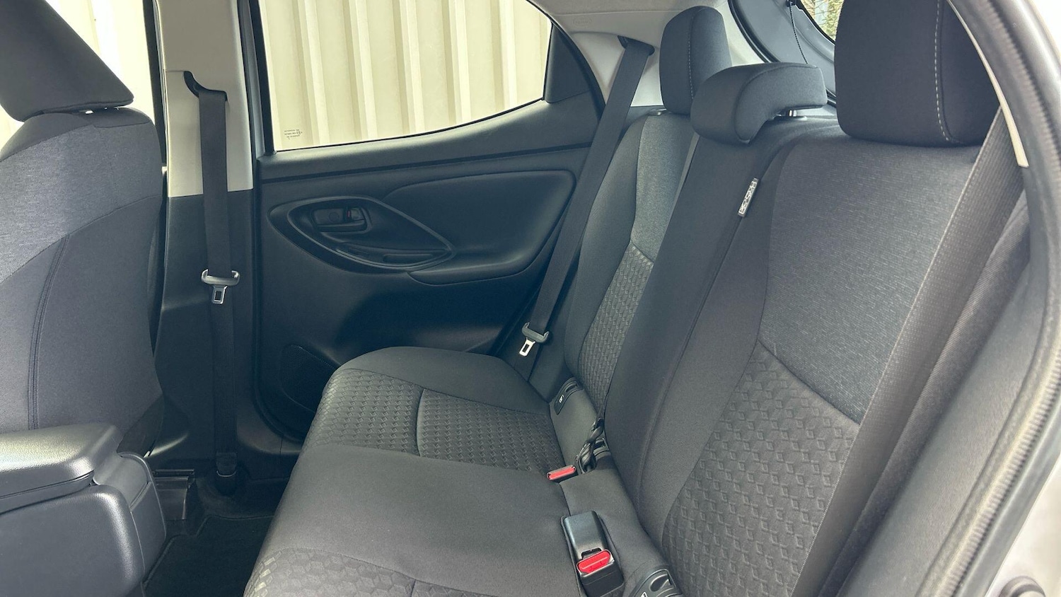 Used Toyota Yaris 2023 for sale - 78048182: Photo 17