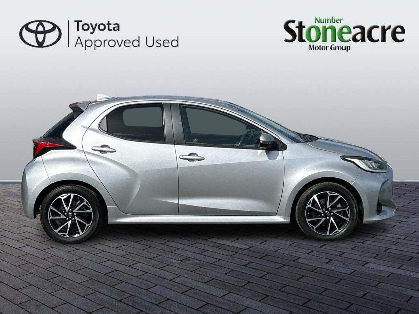 Used Toyota Yaris 2023 for sale - 78048182: Photo 2