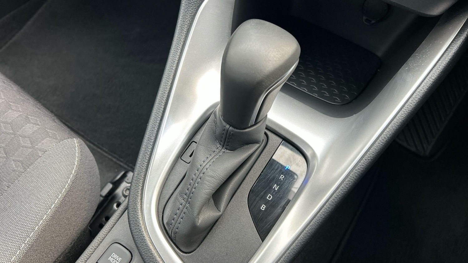 Used Toyota Yaris 2023 for sale - 78048182: Photo 30