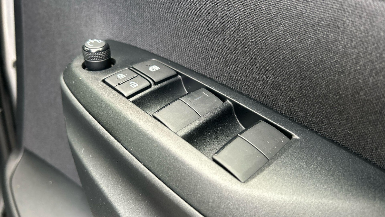 Used Toyota Yaris 2023 for sale - 78048182: Photo 35