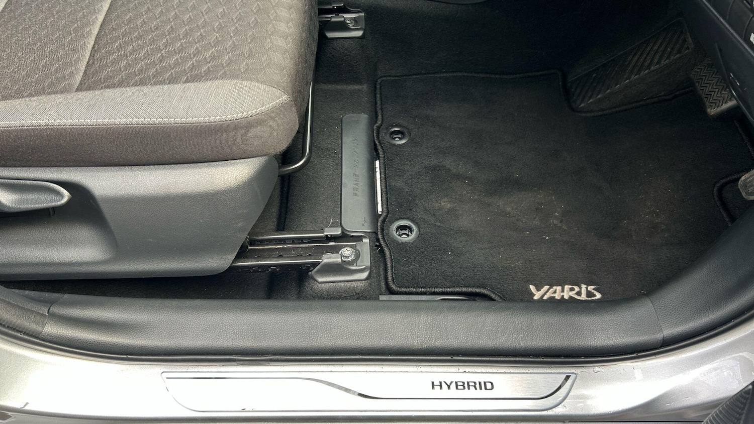 Used Toyota Yaris 2023 for sale - 78048182: Photo 37