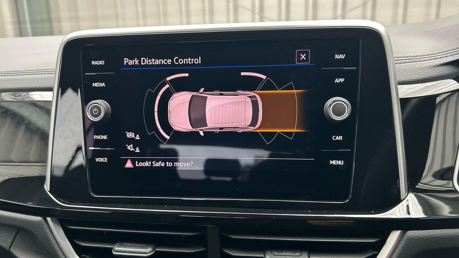 Used Volkswagen T-Roc 2023 for sale - 77574511: Photo 20