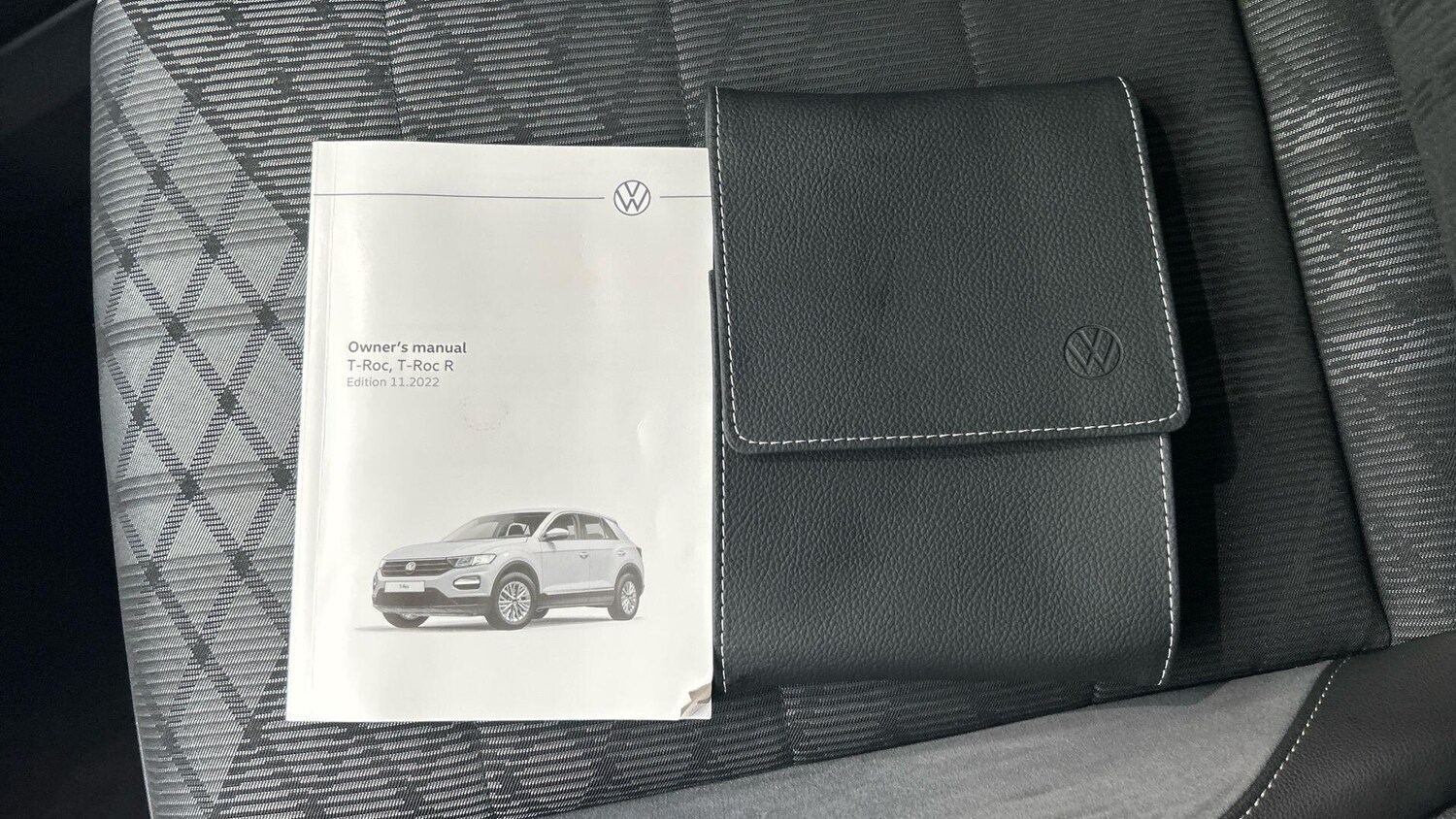 Used Volkswagen T-Roc 2023 for sale - 77574511: Photo 42