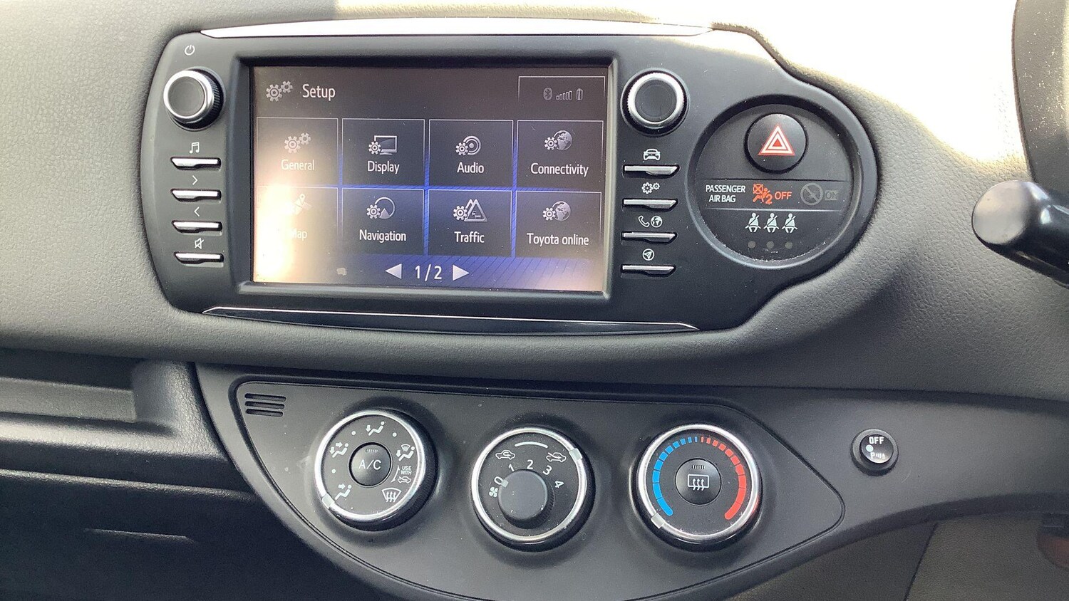 Used Toyota Yaris 2018 for sale - 77497534: Photo 25