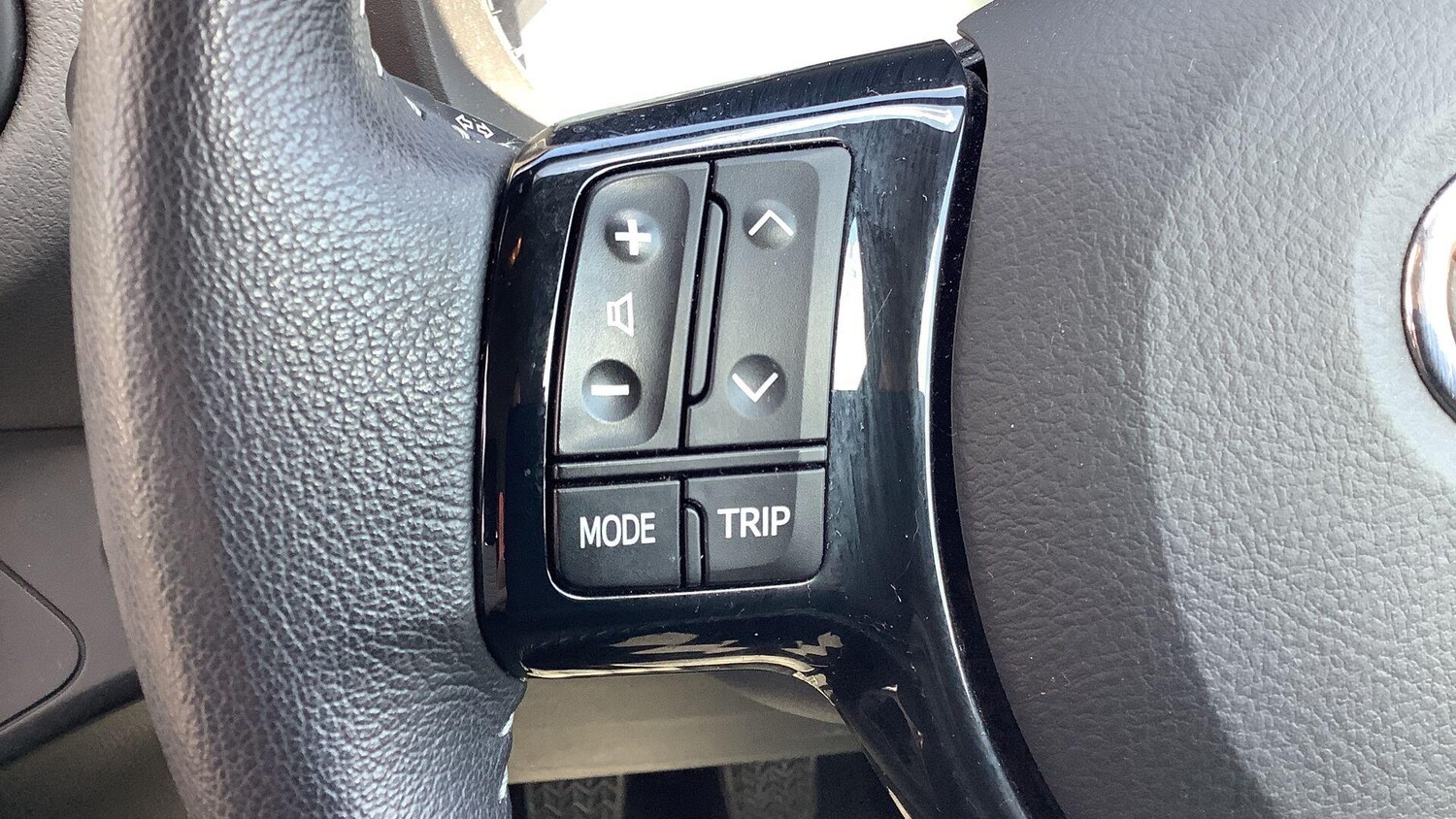 Used Toyota Yaris 2018 for sale - 77497534: Photo 28