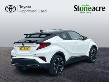 Used Toyota C-HR 2023 for sale - 78771807: Photo