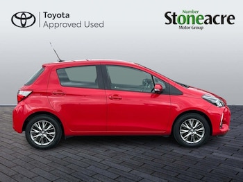Used Toyota Yaris 2017 for sale - 78771824: Photo