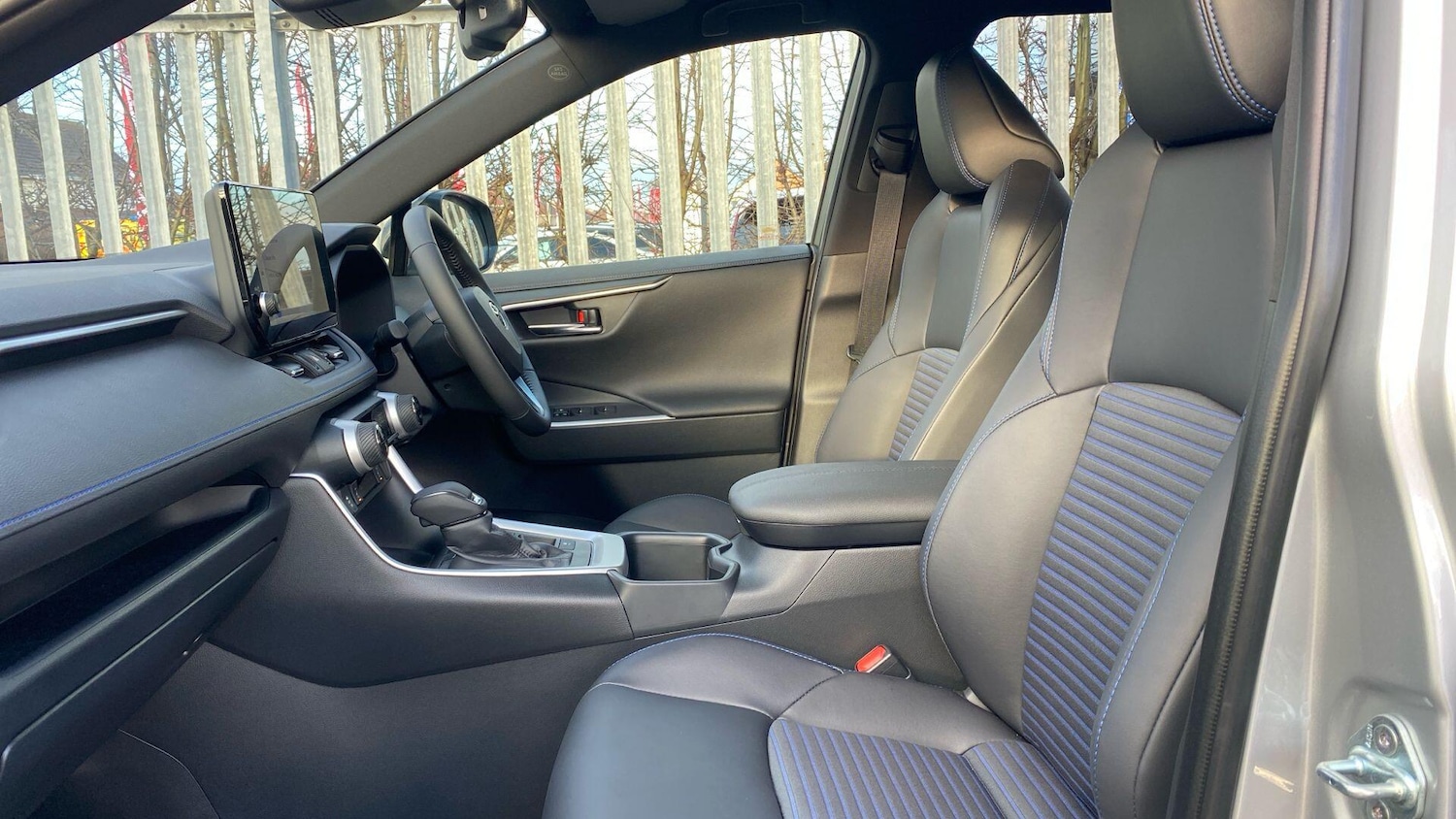 Used Toyota RAV4 for sale - 77016086: Photo 13