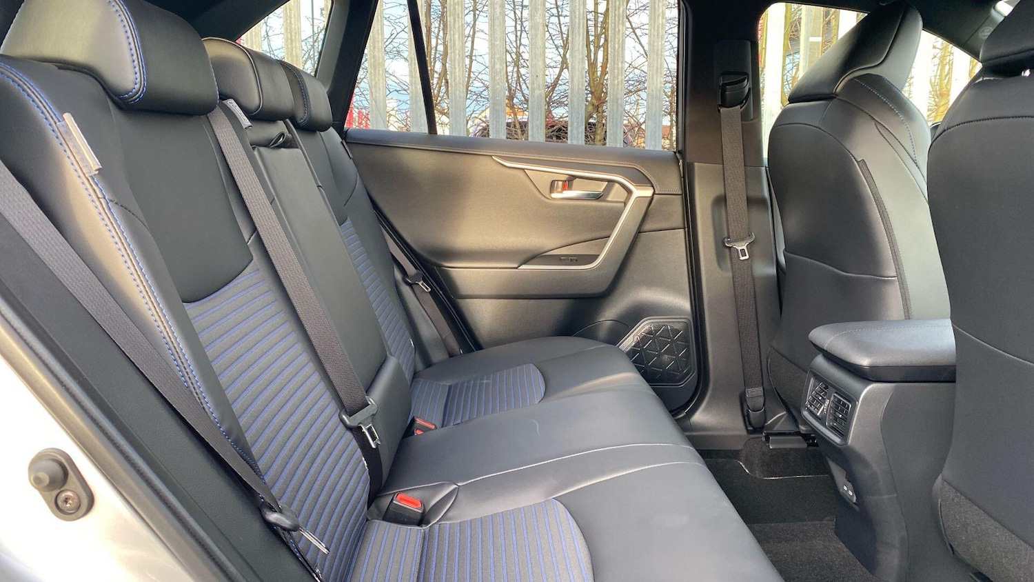 Used Toyota RAV4 for sale - 77016086: Photo 15